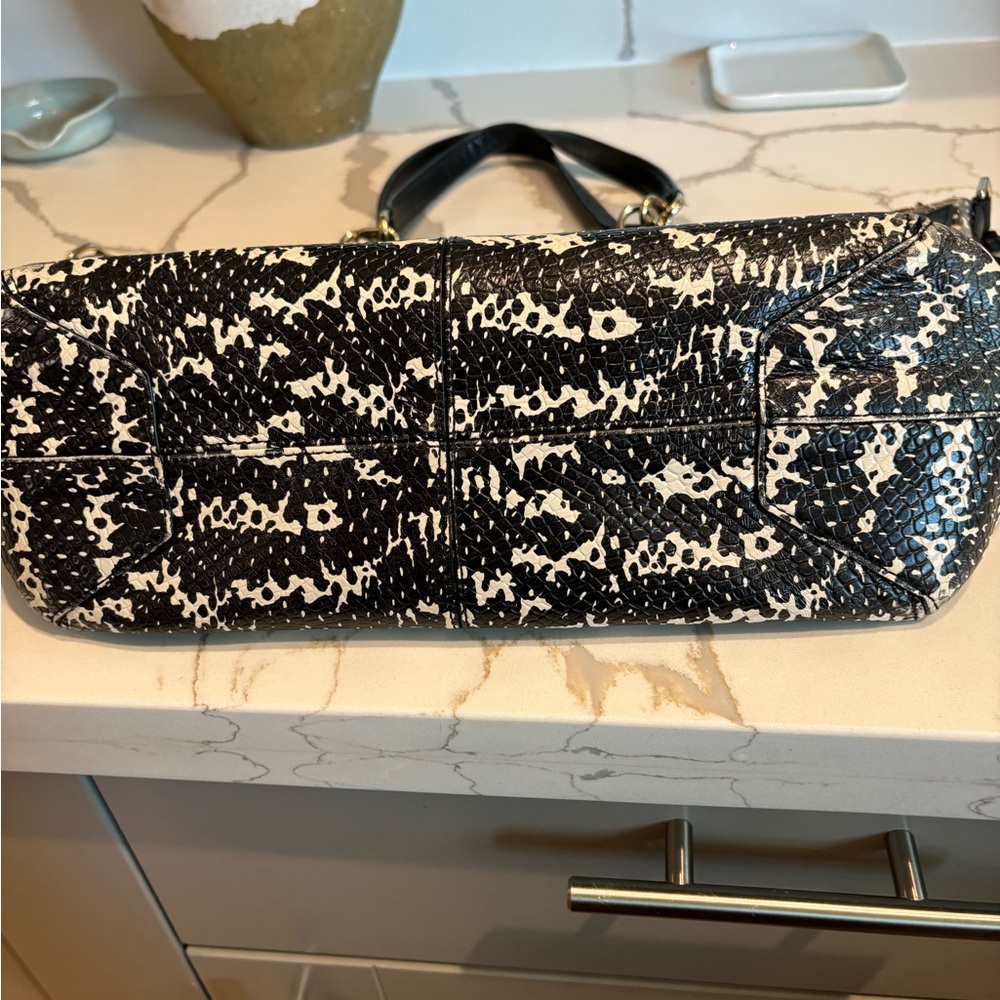 Coach Black And White Python Embossed Satchel. - image 4